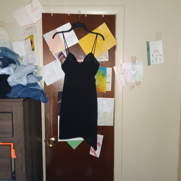 WINDSOR little black dress - Picture 9 of 11